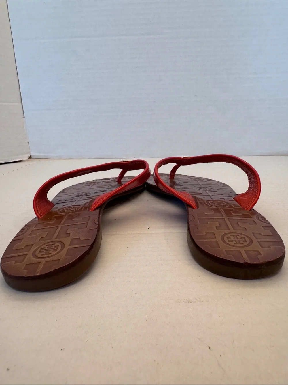 Tory Burch Womens 8M Thora Patent Leather Thong Flip Flops Flats Red Summer Pool